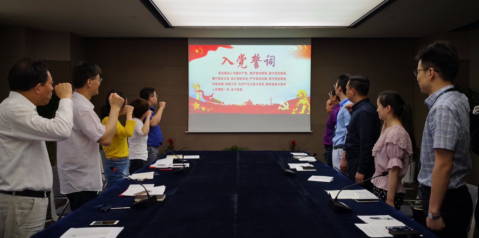 5d0b4d761537c.jpg 5d0b4d761537c.jpg