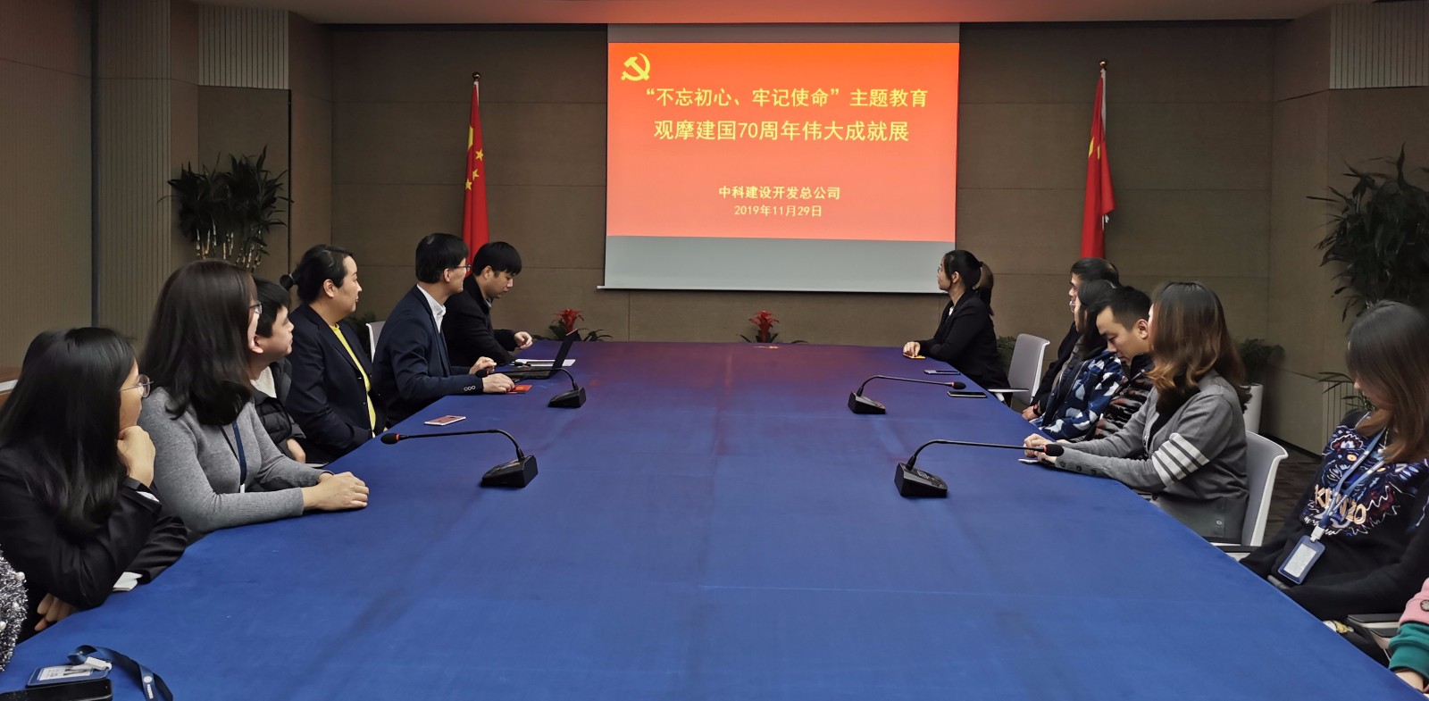 5de862f821e7d.jpg 5de862f821e7d.jpg